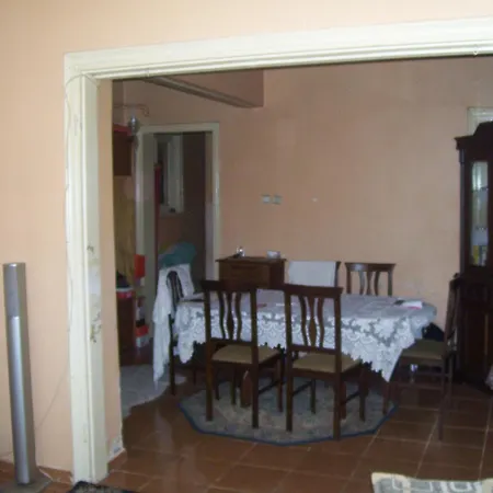 Fatih Hayalperest Sokakta Kiralik Daire Apartment